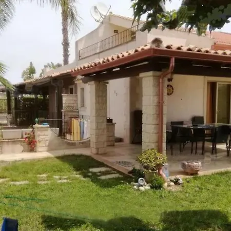 Villino Sikelos Casuzze Villaggio Azzurro